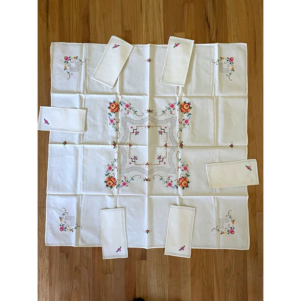 Vintage Embroidered Floral Linen Square Tablecloth Cream Multicolor w/ Napkins
